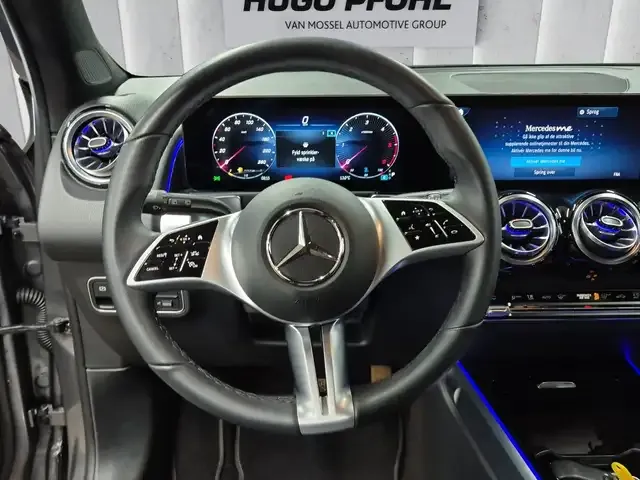 Mercedes-Benz GLB 200