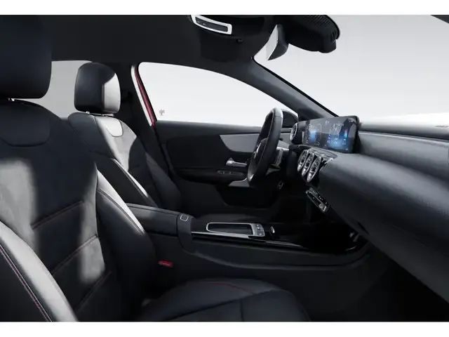 Mercedes-Benz A 220