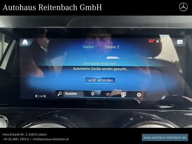 Mercedes-Benz GLB 200