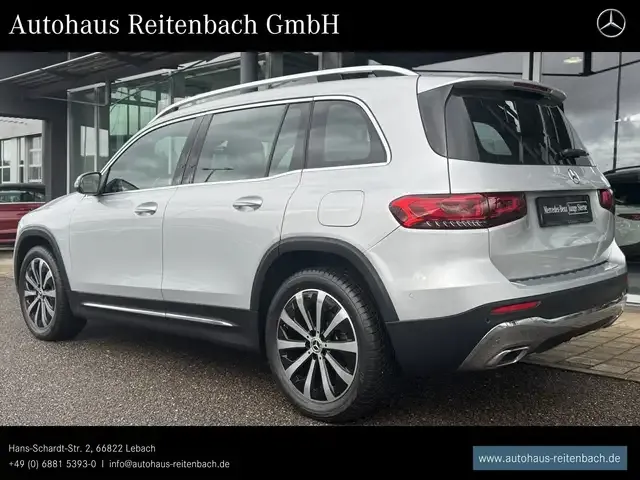 Mercedes-Benz GLB 200