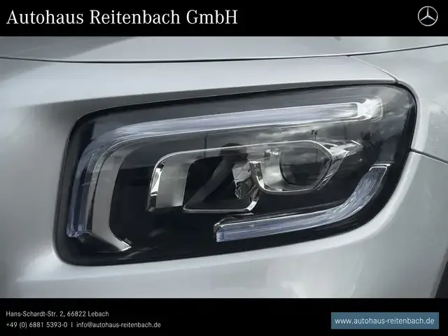 Mercedes-Benz GLB 200