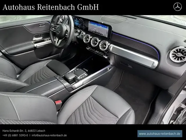 Mercedes-Benz GLB 200