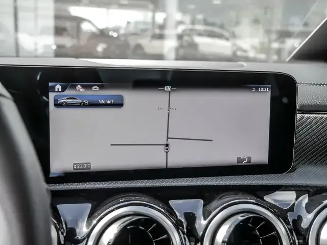 Mercedes-Benz CLA 180