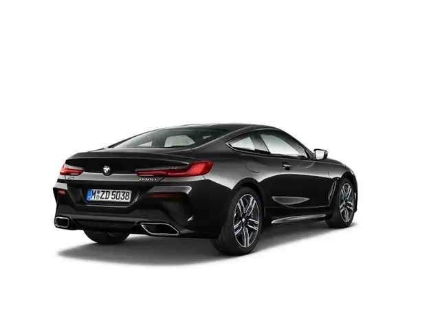 BMW 840