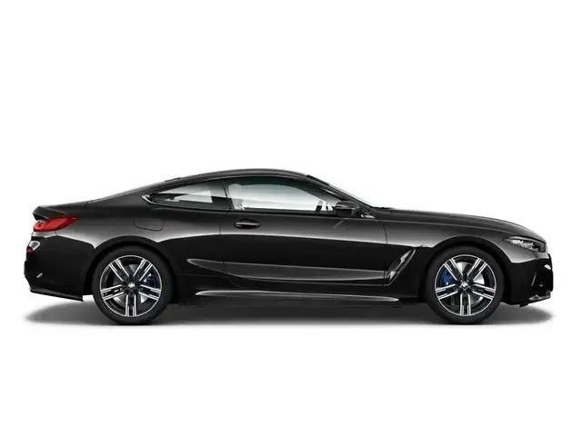 BMW 840