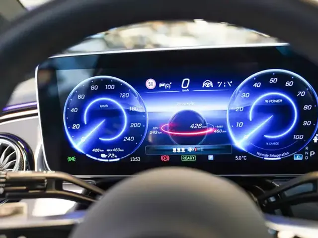 Mercedes-Benz EQE 300