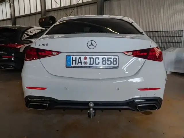 Mercedes-Benz C 180