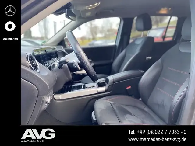 Mercedes-Benz GLB 250