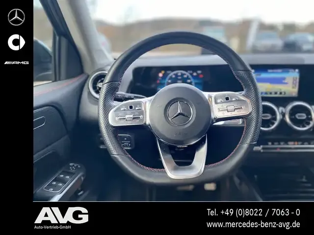 Mercedes-Benz GLB 250