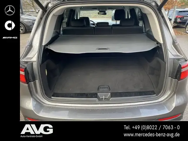 Mercedes-Benz GLB 250