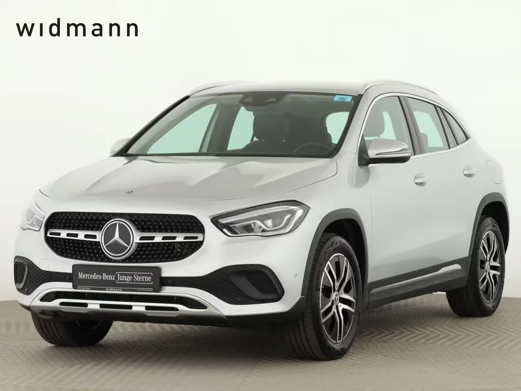 Mercedes-Benz GLA 250