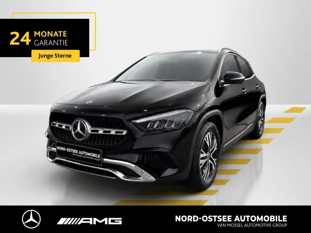 Mercedes-Benz GLA 200