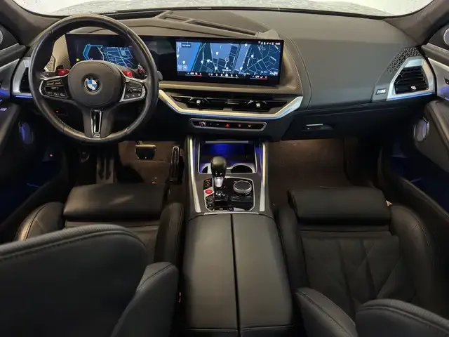 BMW XM