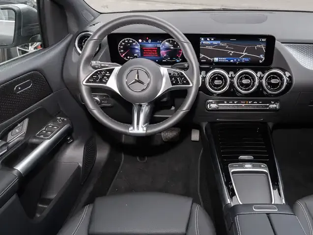 Mercedes-Benz B 180