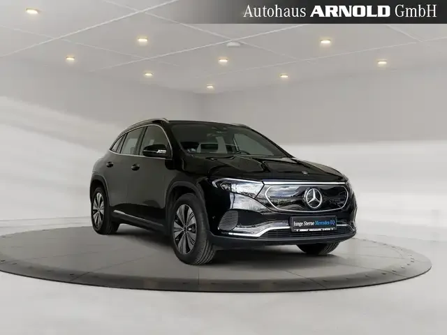 Mercedes-Benz EQA 300