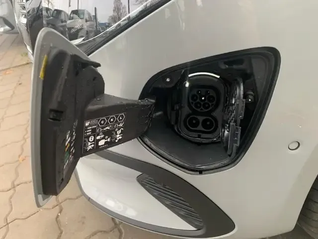 Mercedes-Benz EQV 300