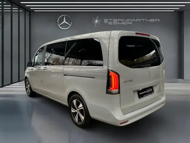 Mercedes-Benz EQV 300