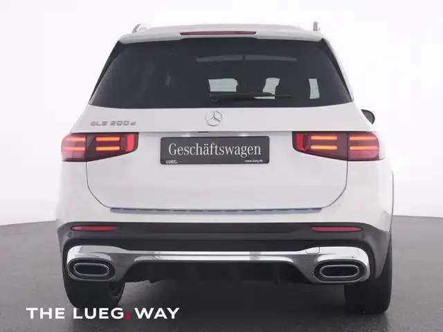 Mercedes-Benz GLB 200