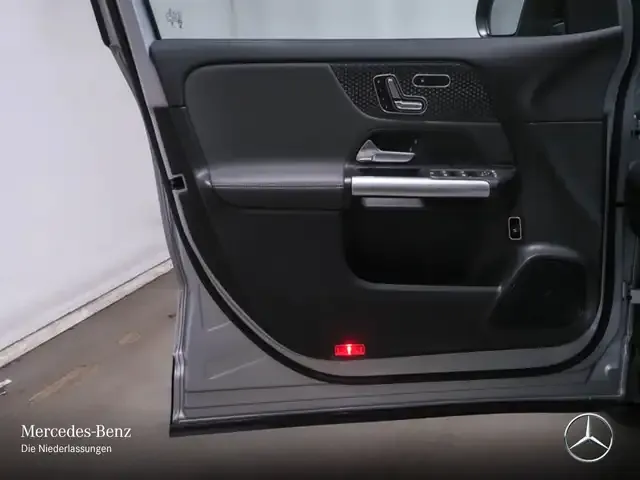Mercedes-Benz EQA 350