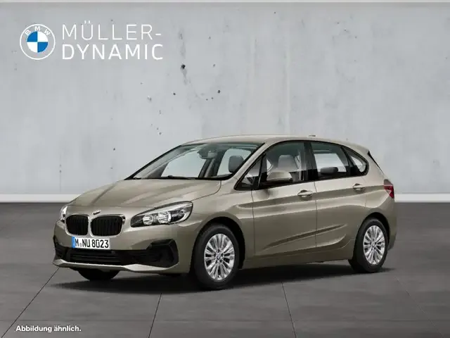 BMW 220