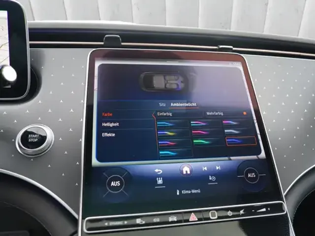 Mercedes-Benz EQE 300