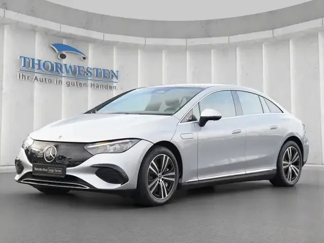 Mercedes-Benz EQE 300