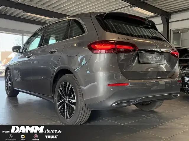 Mercedes-Benz B 250
