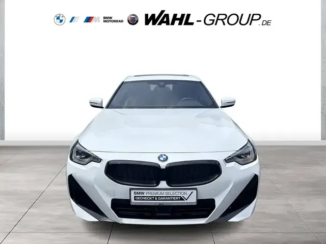 BMW 220