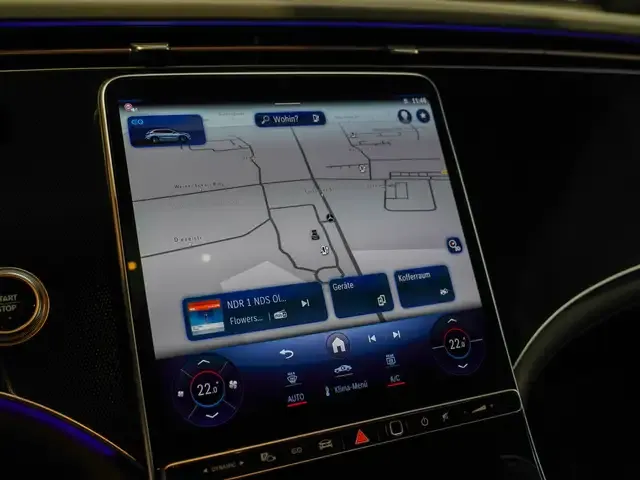 Mercedes-Benz EQE 300