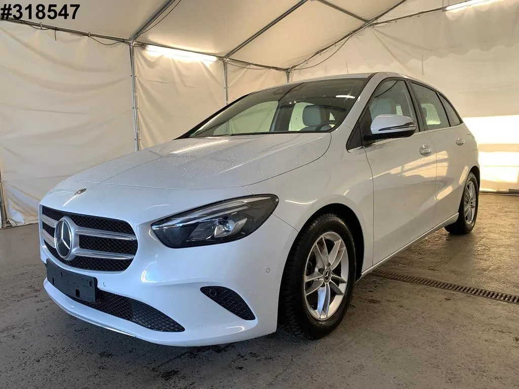 Mercedes-Benz B 200