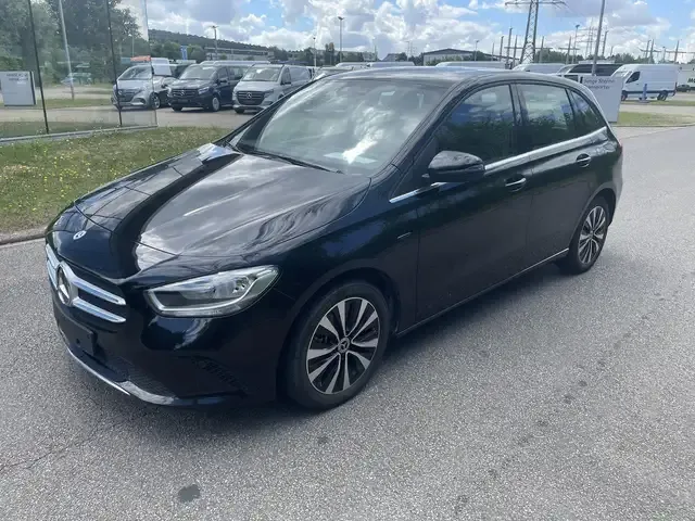 Mercedes-Benz B 250