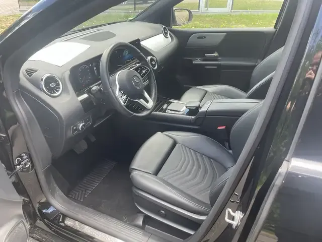Mercedes-Benz B 250