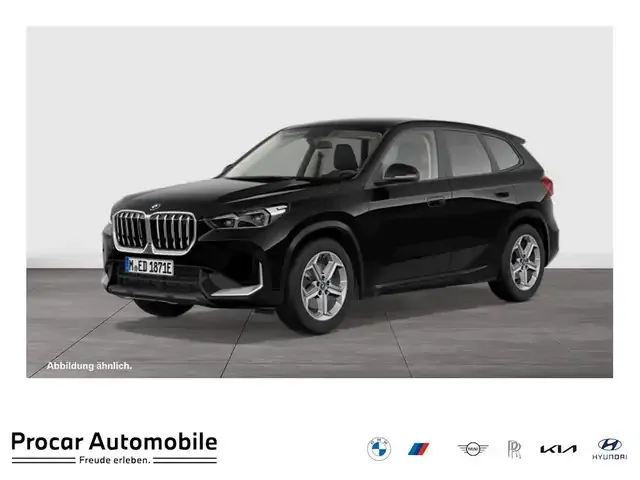 BMW iX1
