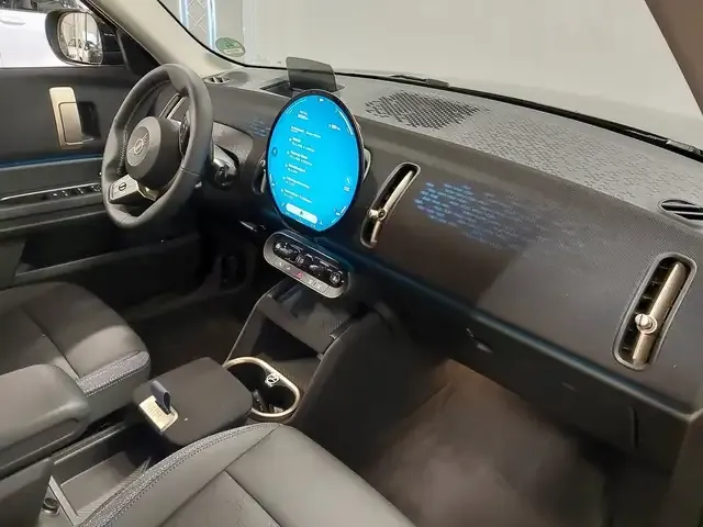 MINI One D Countryman