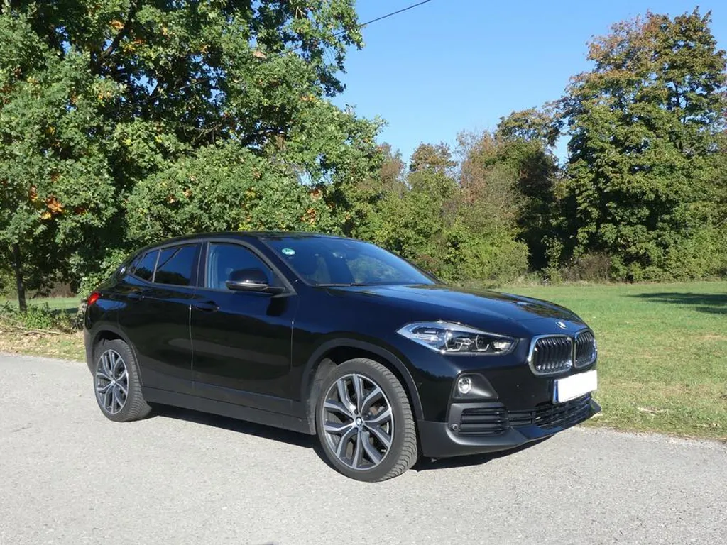 BMW X2