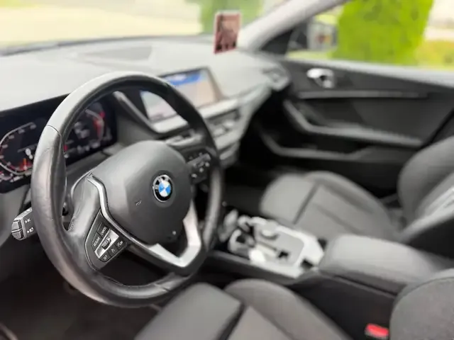 BMW 118