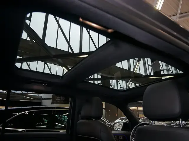 Mercedes-Benz EQB 350