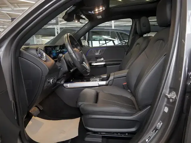 Mercedes-Benz EQB 350