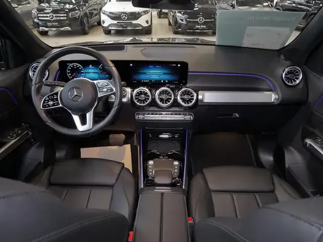 Mercedes-Benz EQB 350