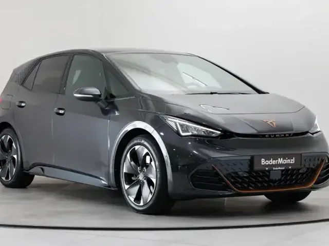 CUPRA Born