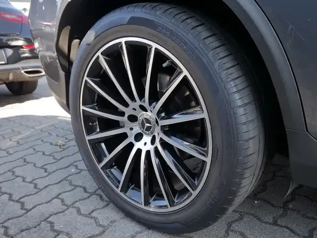 Mercedes-Benz GLC 400