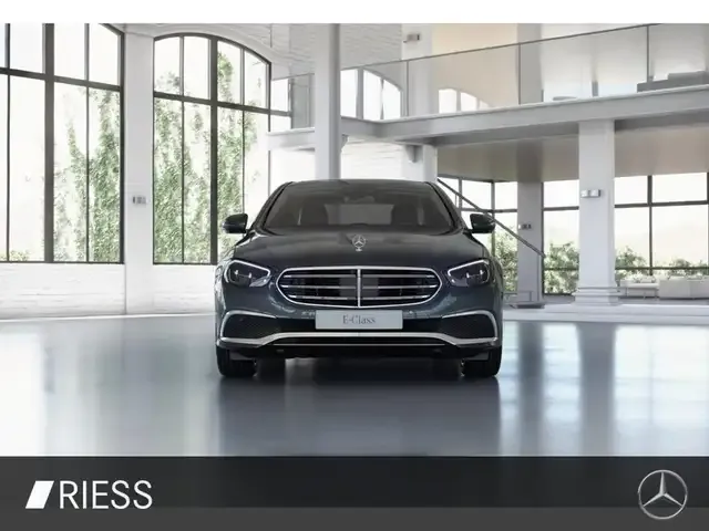 Mercedes-Benz E 300