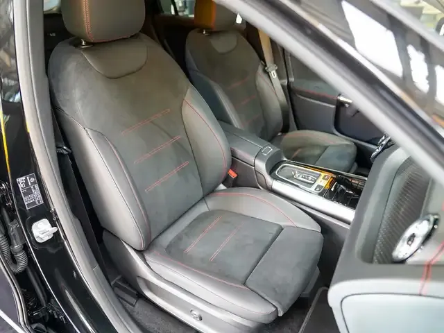 Mercedes-Benz EQA 350