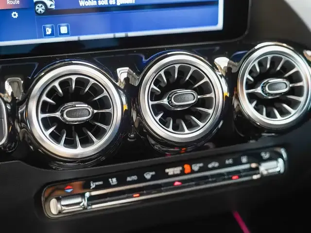 Mercedes-Benz EQA 350