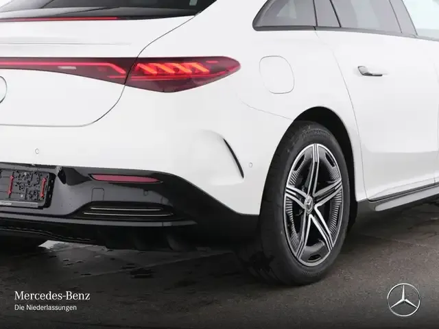 Mercedes-Benz EQE 350