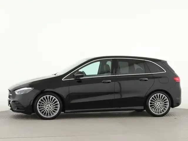 Mercedes-Benz B 220