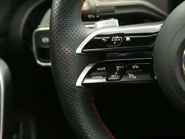 Mercedes-Benz CLA 220
