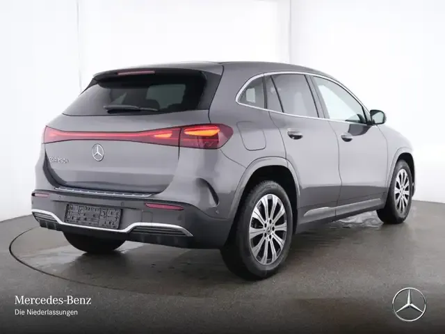 Mercedes-Benz EQA 250
