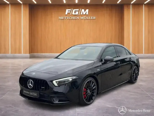 Mercedes-Benz A 35 AMG