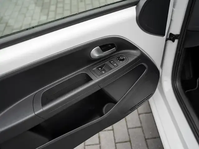 Volkswagen e-up!
